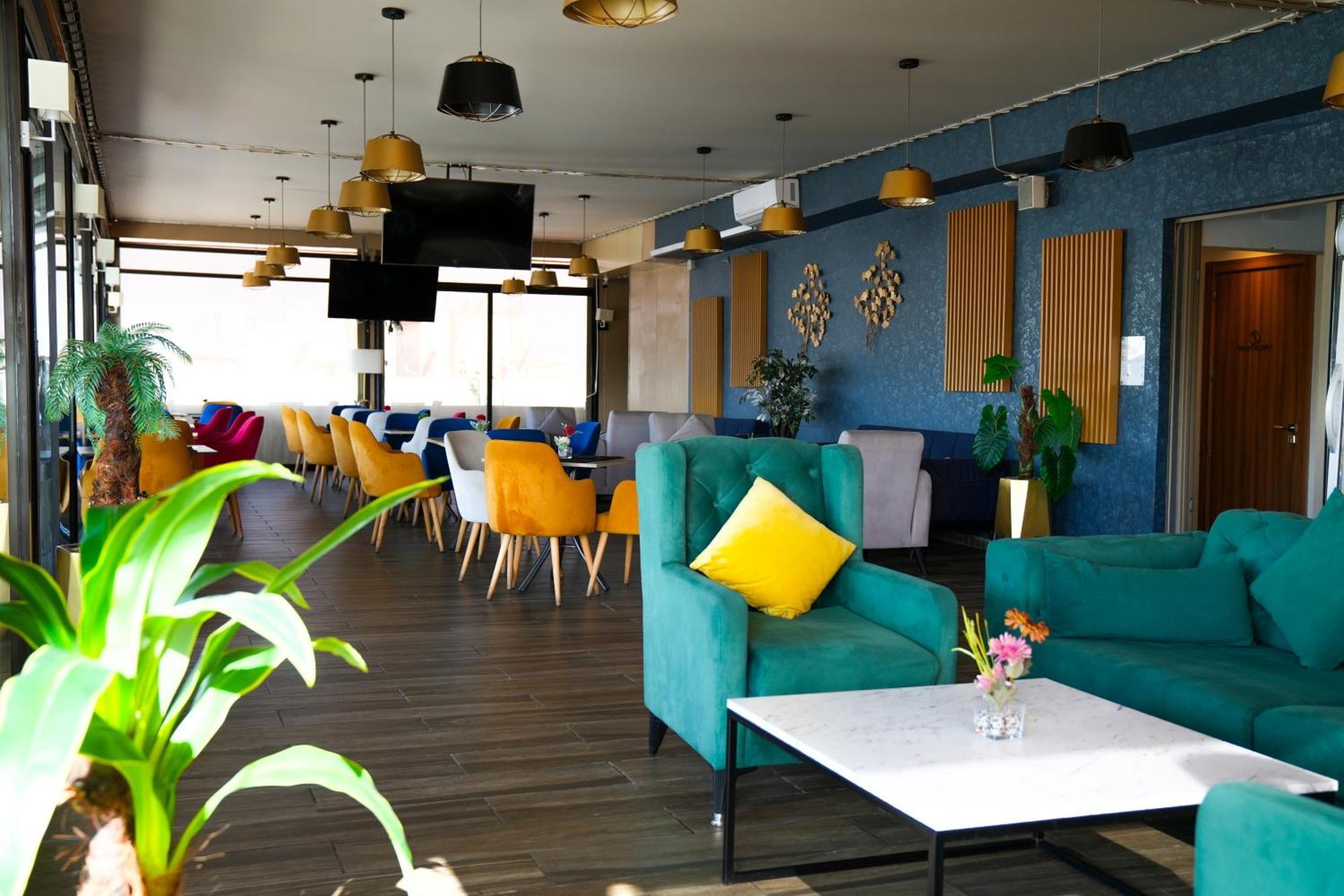 First Suites Hôtel NEW OPENING Rabat Buitenkant foto