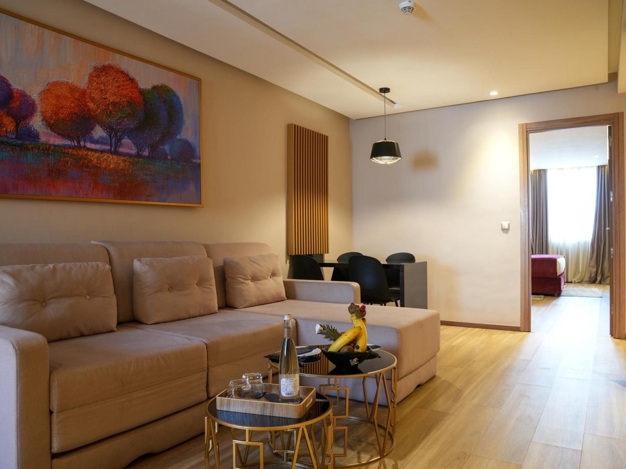 First Suites Hôtel NEW OPENING Rabat Buitenkant foto