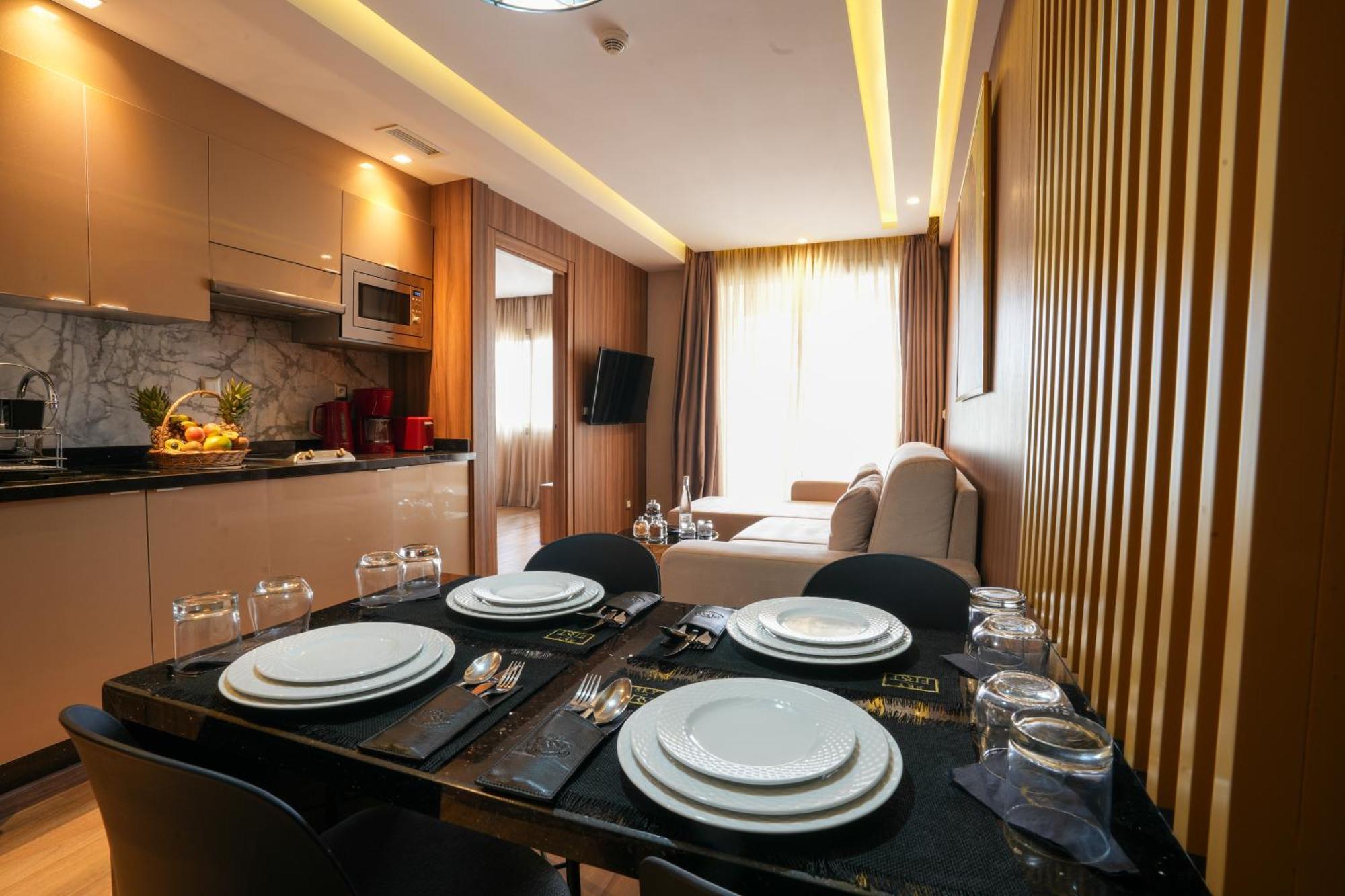 First Suites Hôtel NEW OPENING Rabat Buitenkant foto