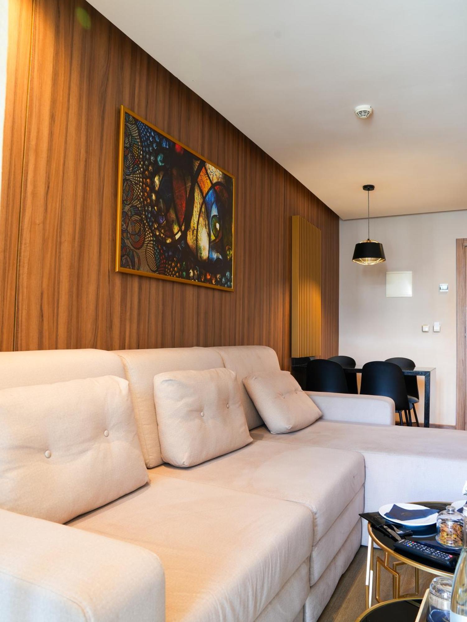 First Suites Hôtel NEW OPENING Rabat Buitenkant foto