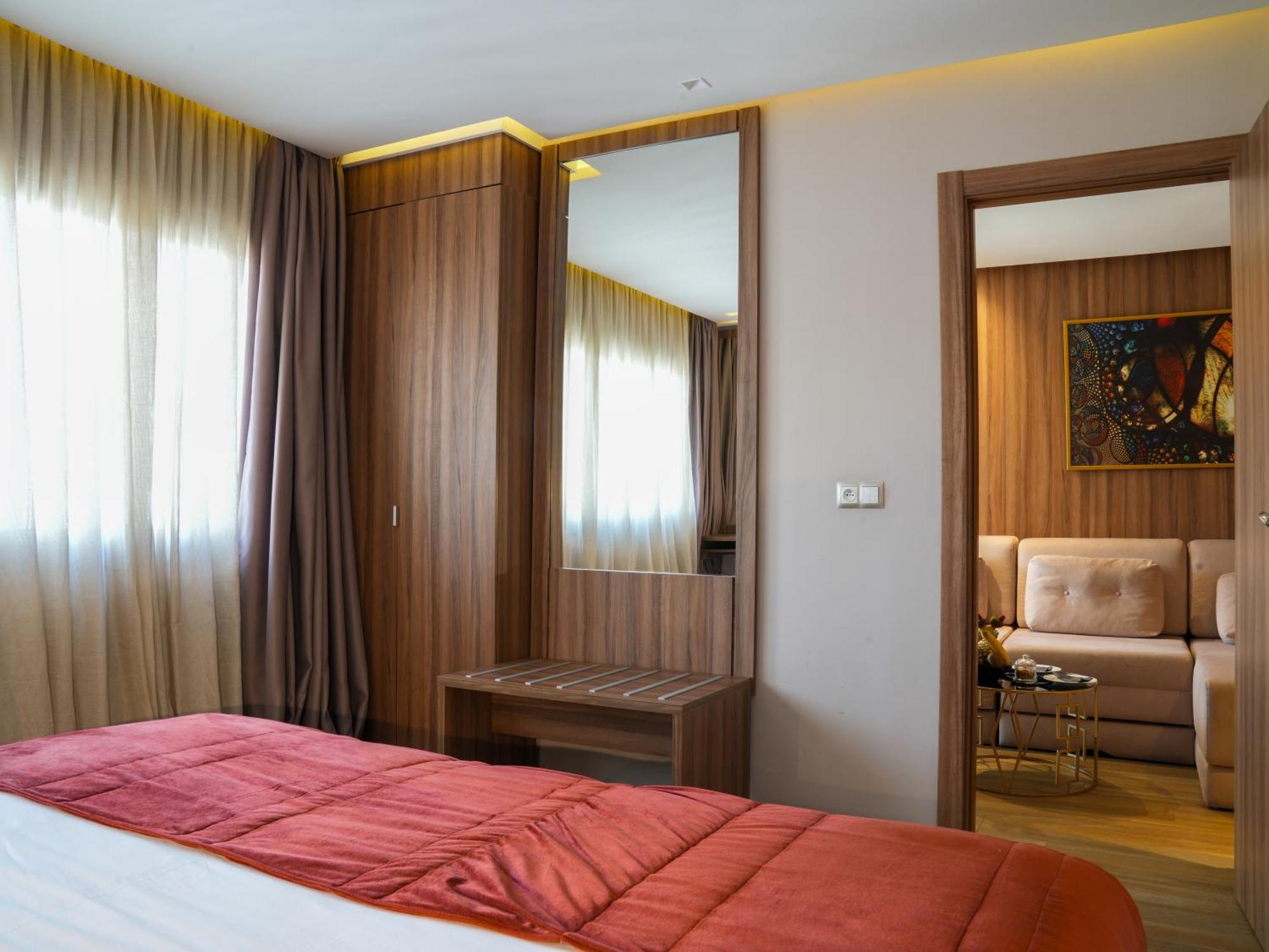 First Suites Hôtel NEW OPENING Rabat Buitenkant foto