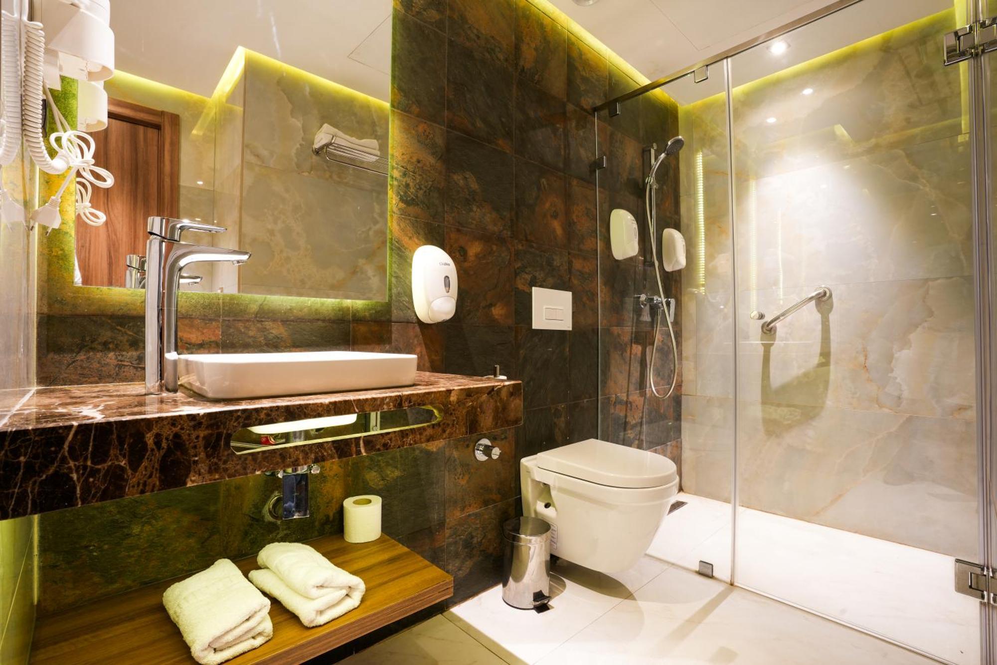 First Suites Hôtel NEW OPENING Rabat Buitenkant foto